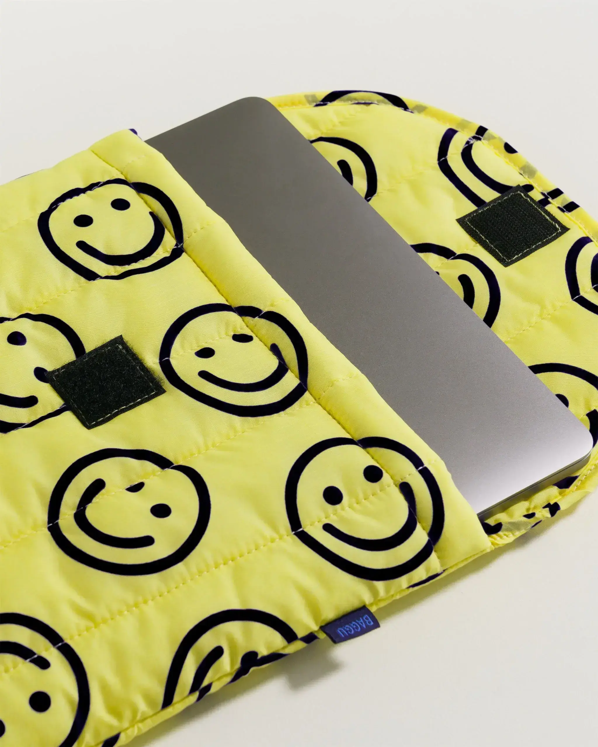Puffy Laptop Sleeve 16" Yellow Happy - Image 3