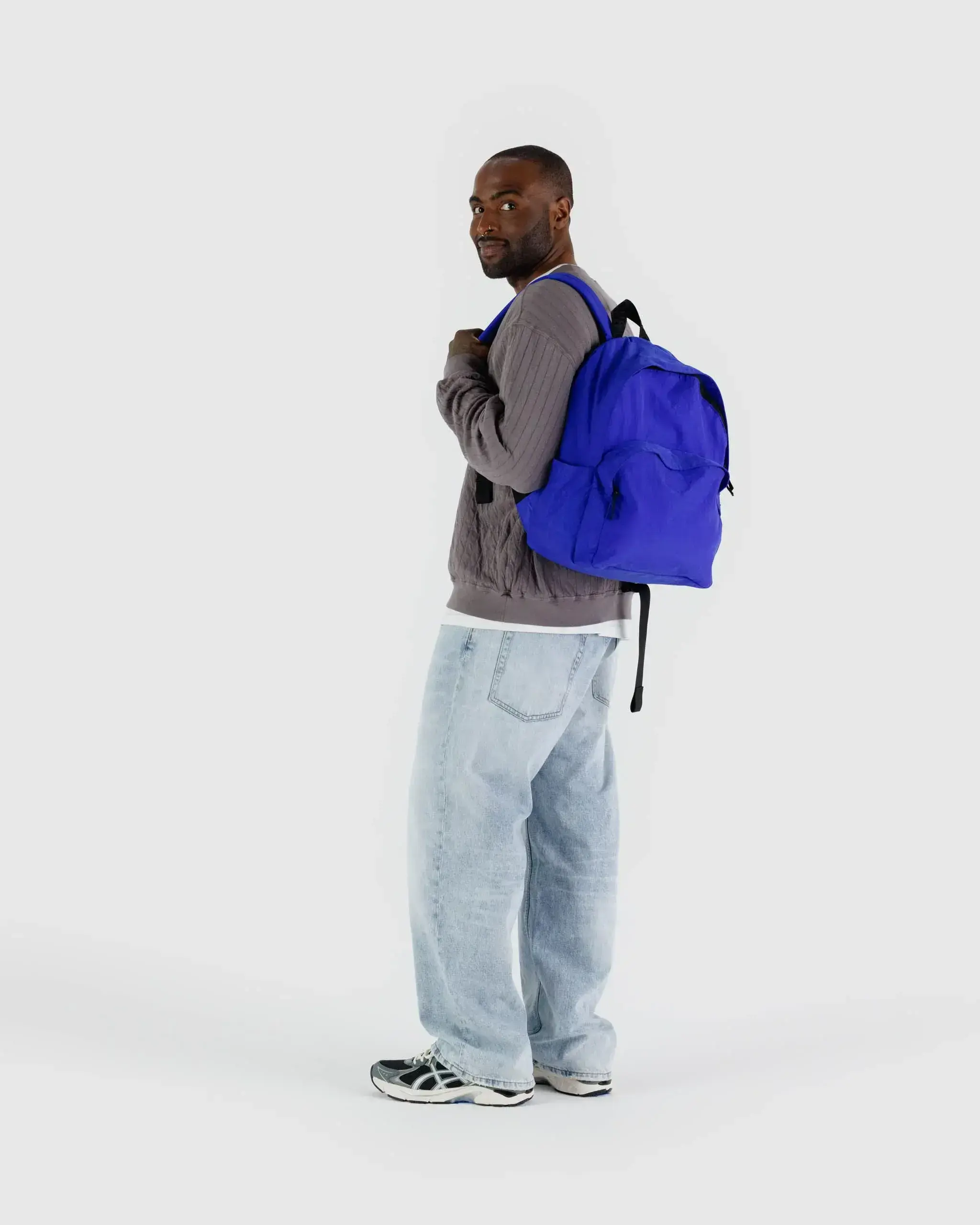Large Nylon Backpack Lapis - Image 2