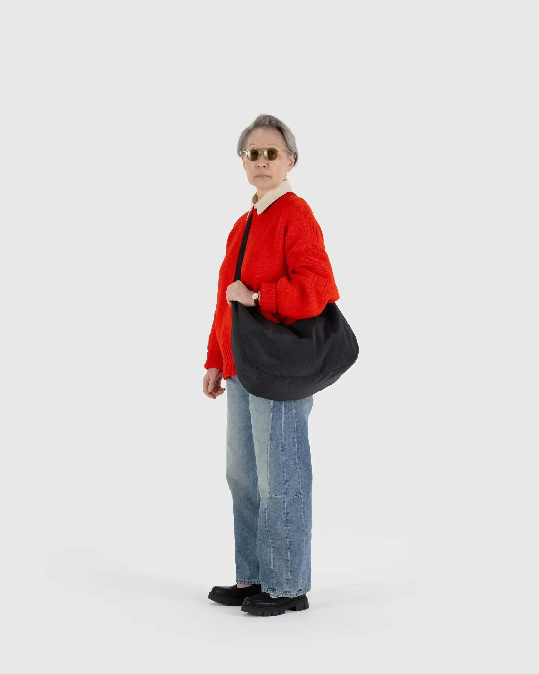 Large Nylon Crescent Bag Black 41" - Image 2
