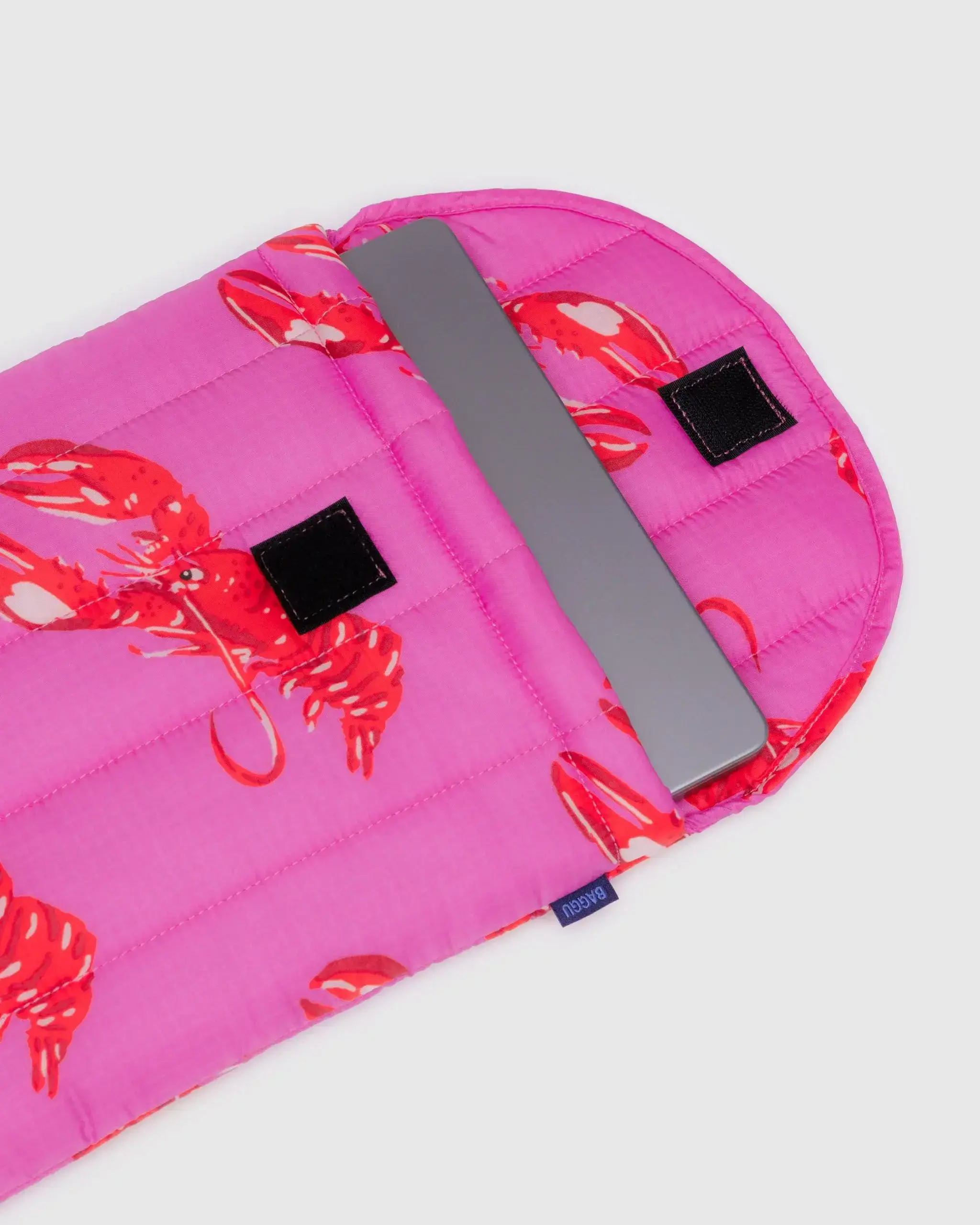 Puffy Laptop Sleeve 13"/14" Pink Lobster - Image 2
