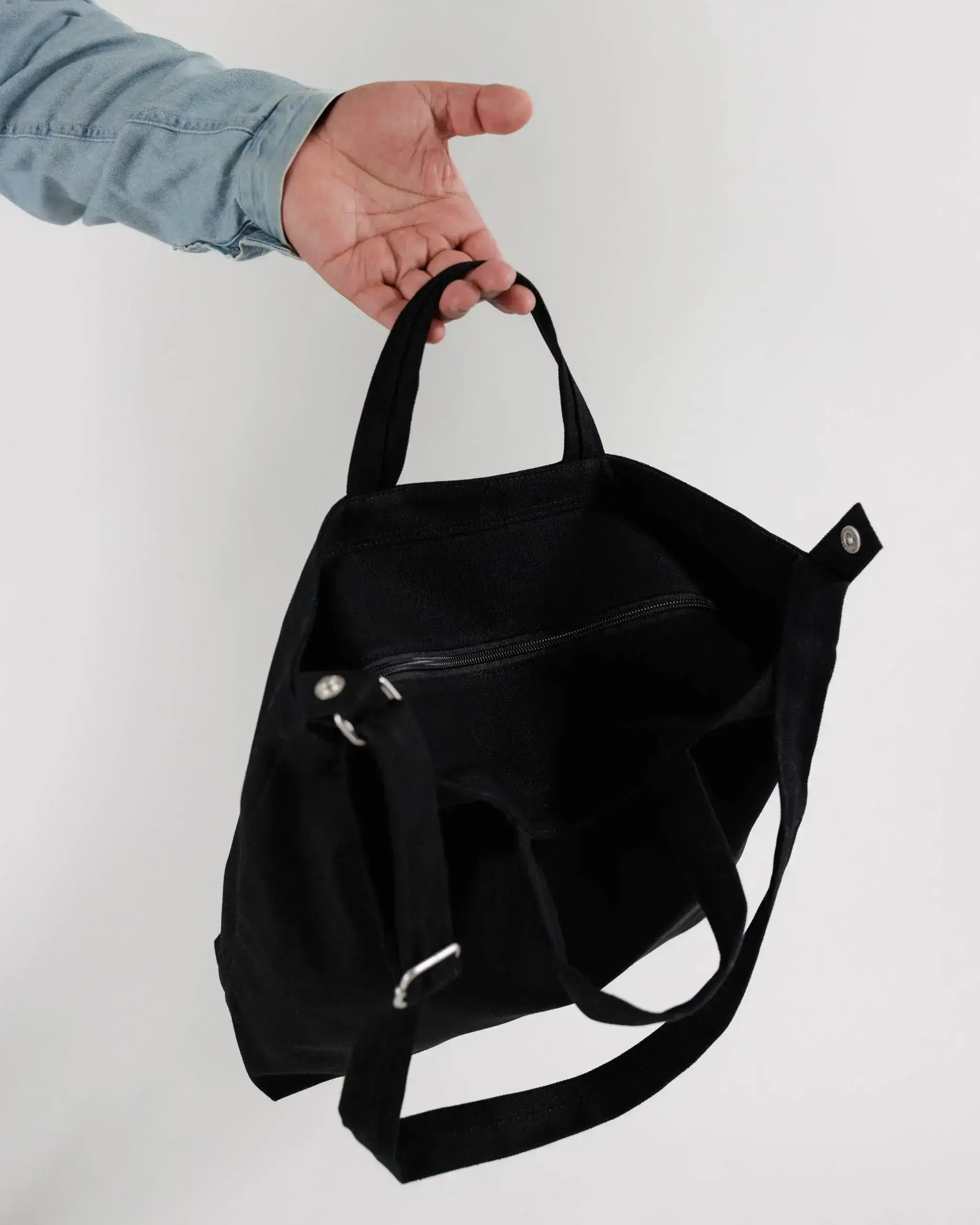 Horizontal Zip Duck Bag Black - Image 2